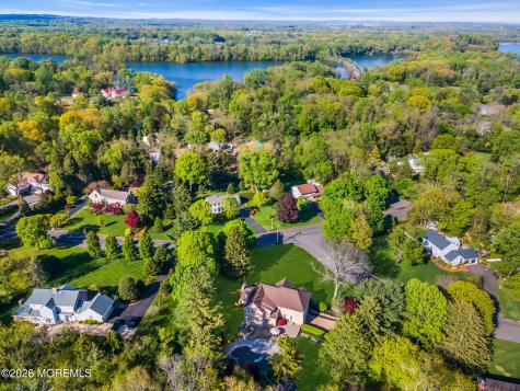 16 Woodhollow Road Colts Neck NJ 07722