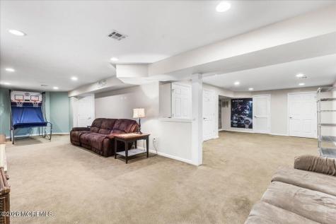 16 Conor Road Jackson NJ 08527