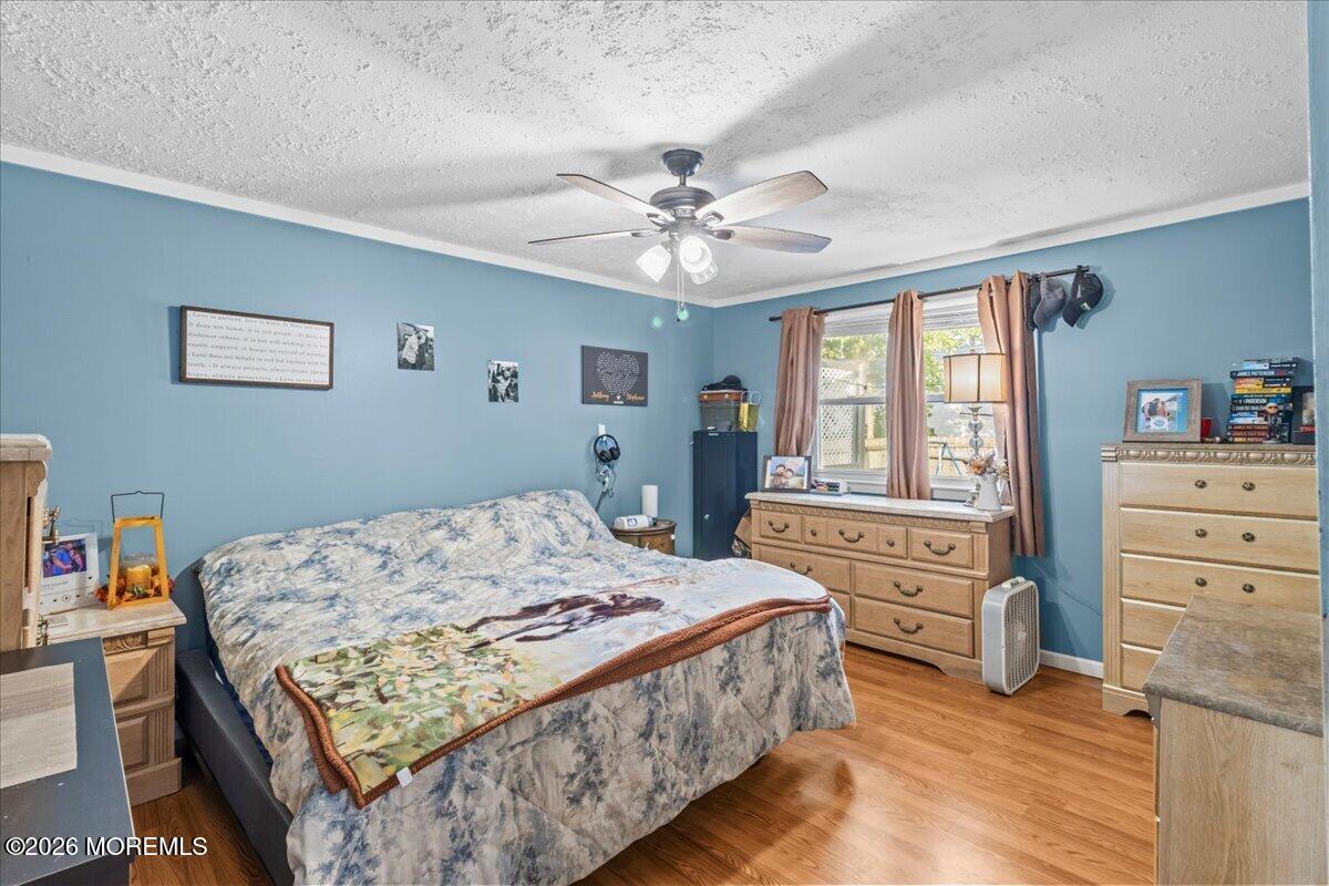 15 Chestnut Street Waretown NJ 08758