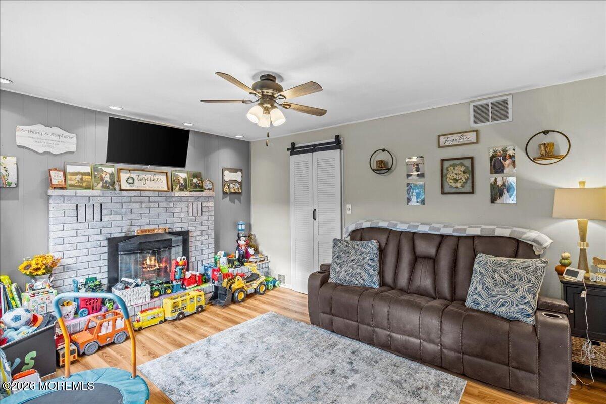 15 Chestnut Street Waretown NJ 08758