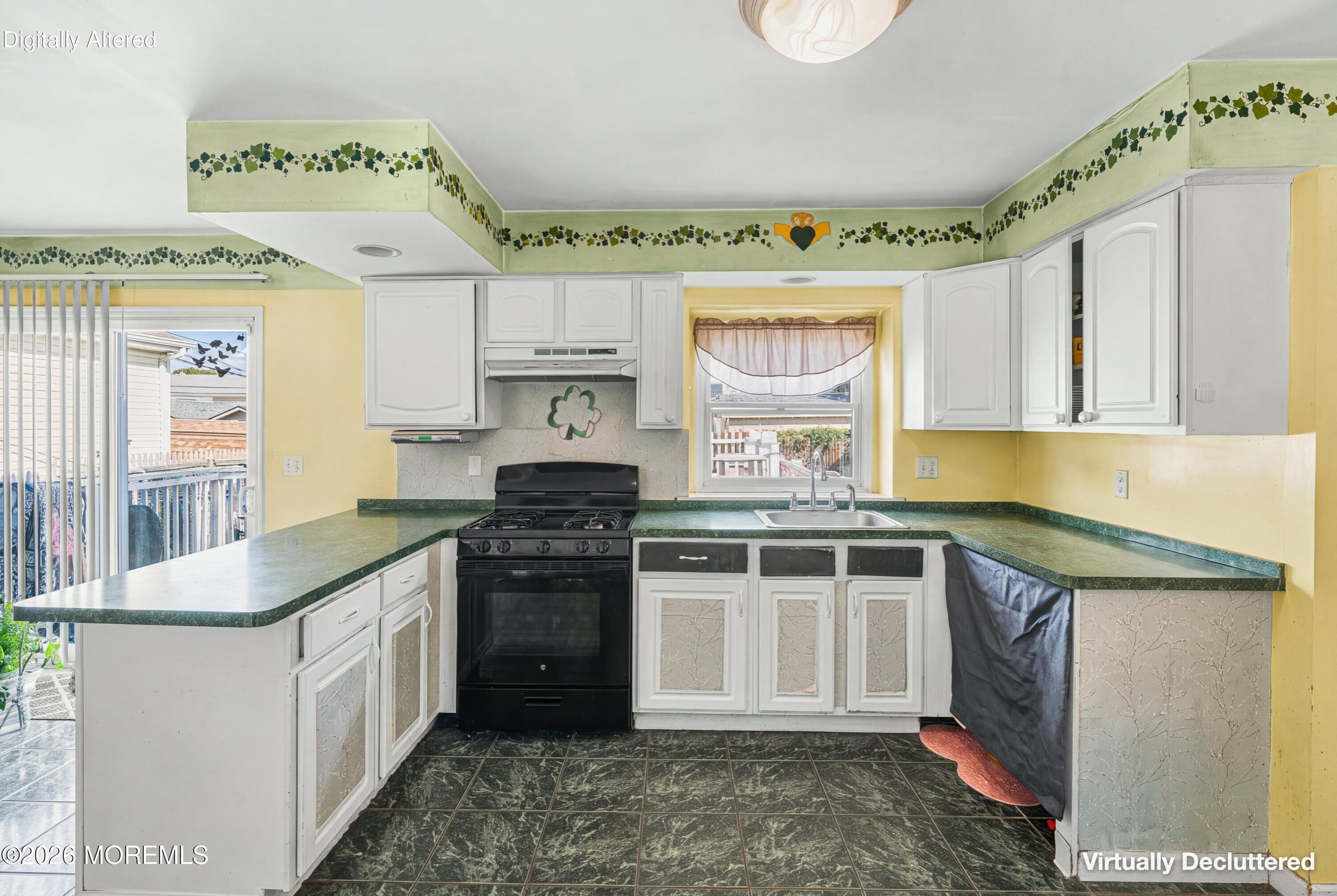 72 Myrtle Avenue Keansburg NJ 07734