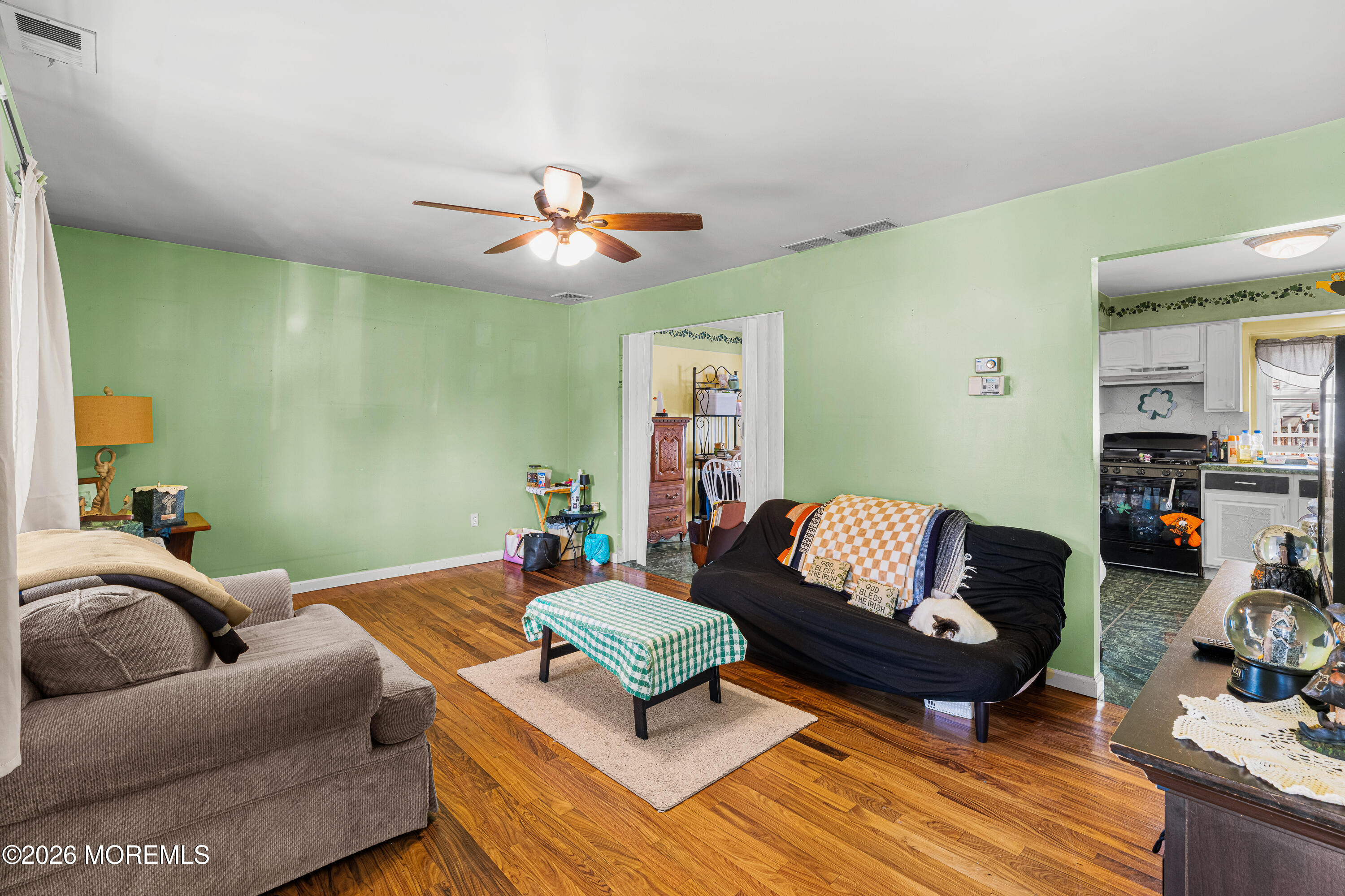 72 Myrtle Avenue Keansburg NJ 07734