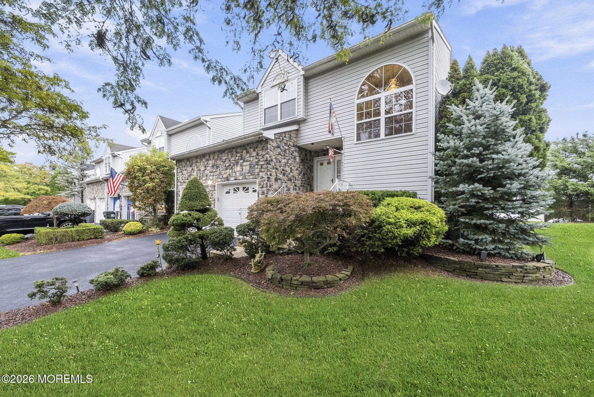 39 Hummingbird Court Marlboro NJ 07746