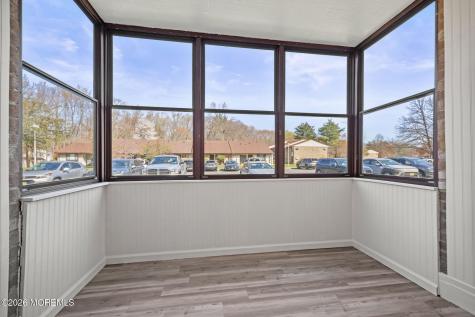 72 Overlook Way Englishtown NJ 07726