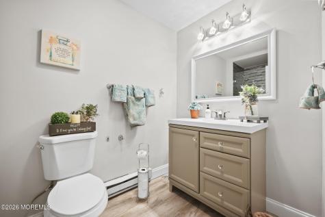 72 Overlook Way Englishtown NJ 07726