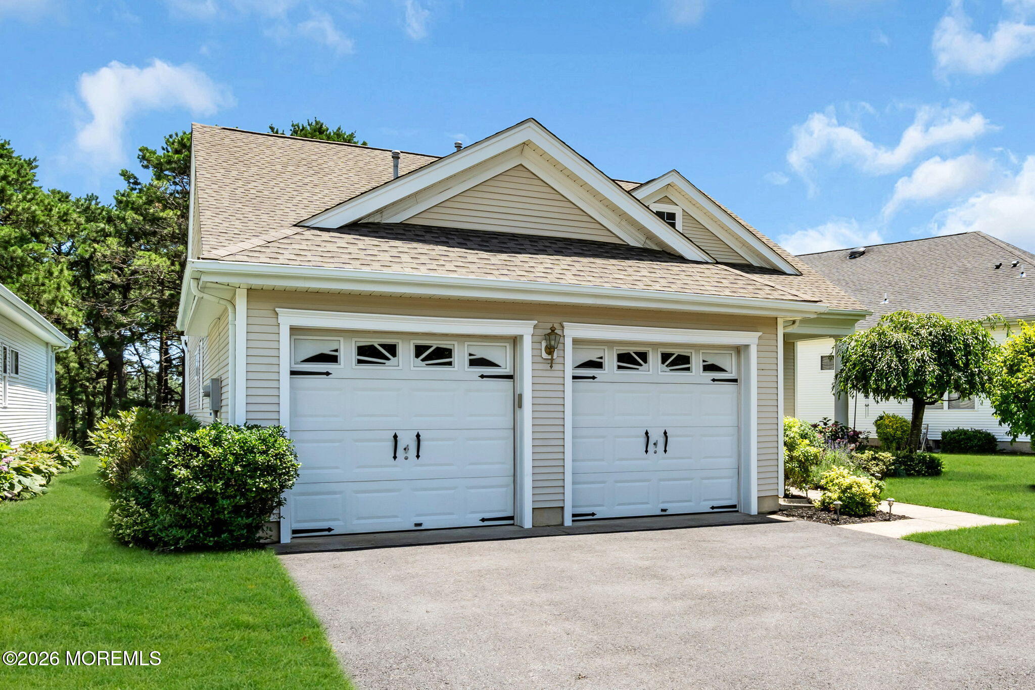 25 Silverspring Drive Lakewood NJ 08701
