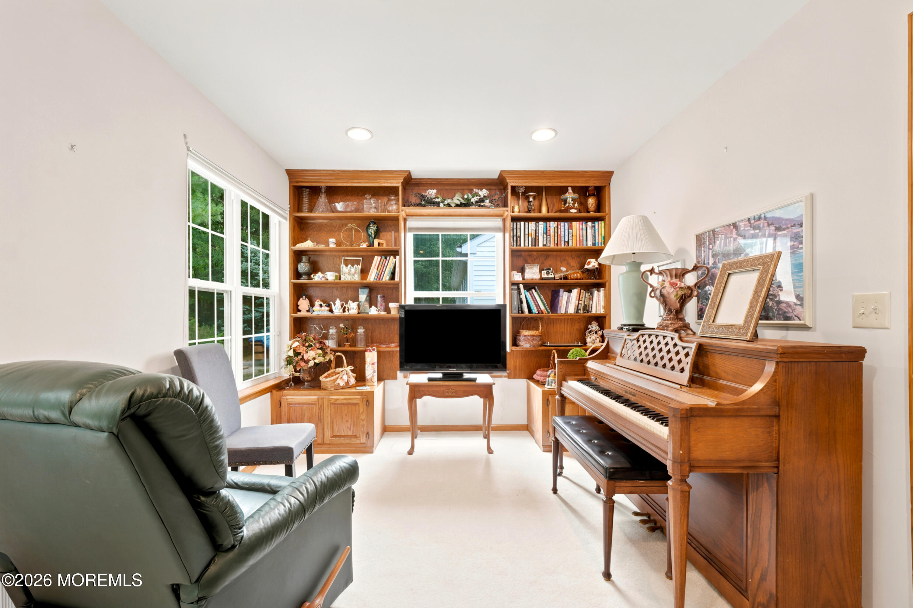 16 Angus Court Jackson NJ 08527