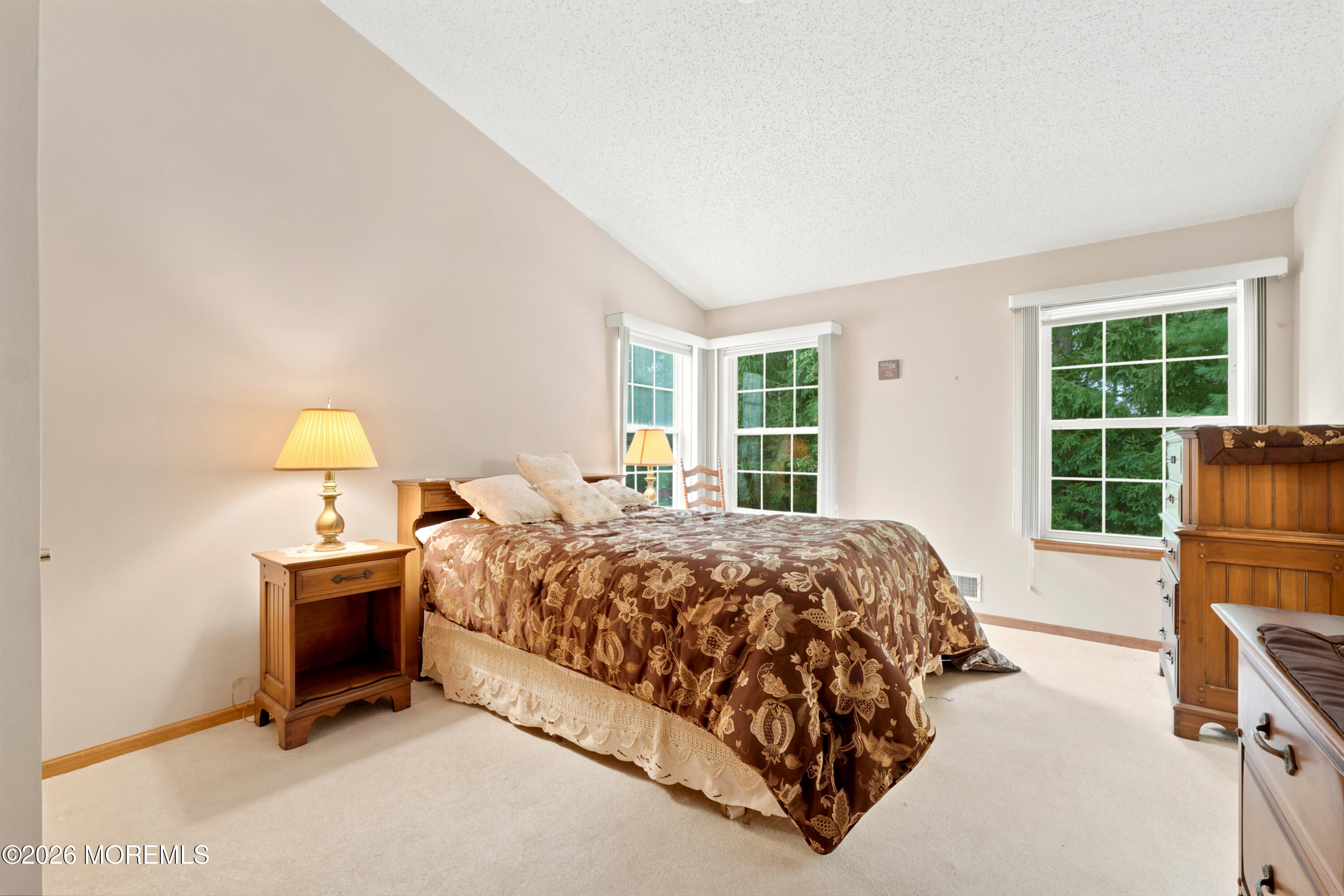 16 Angus Court Jackson NJ 08527