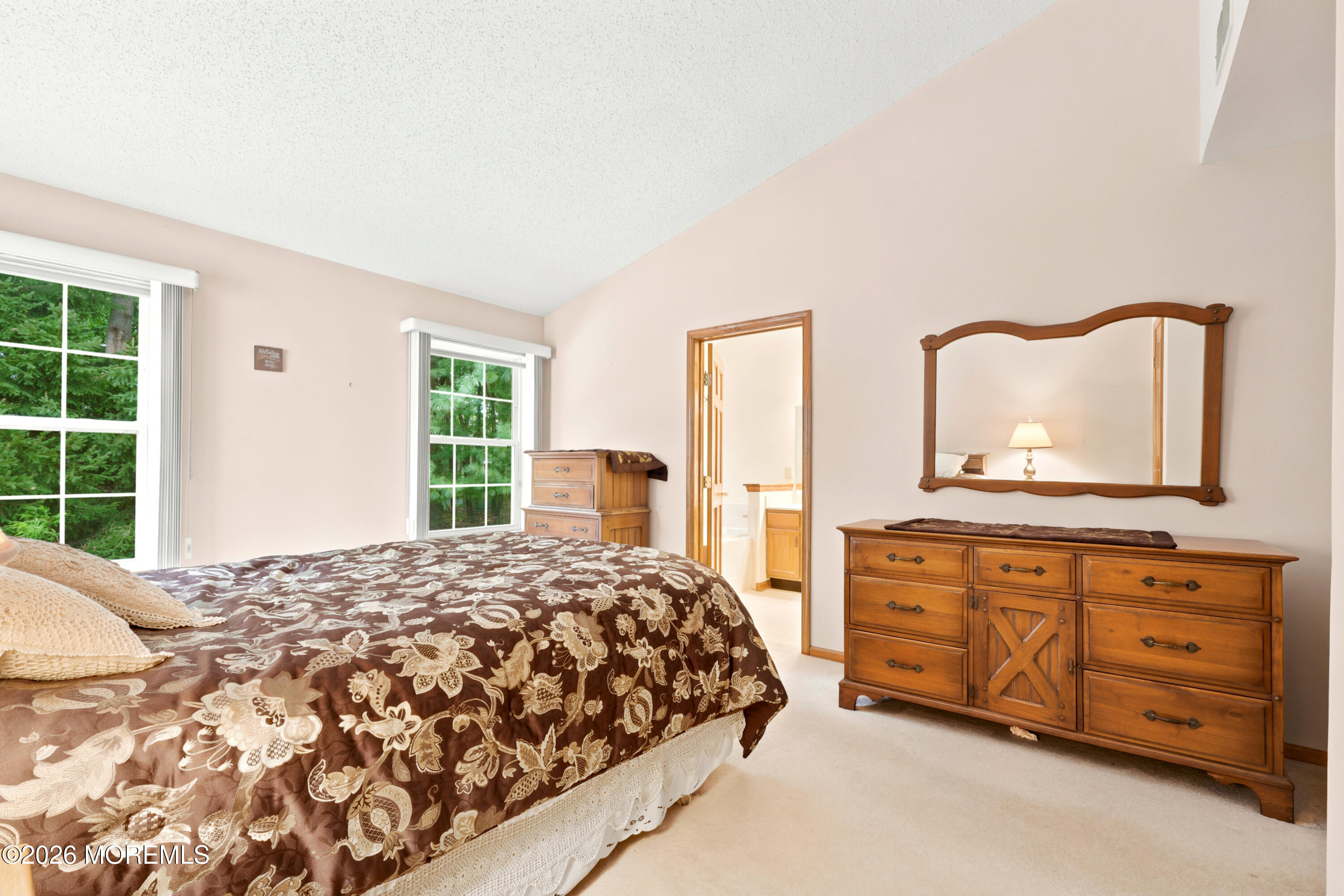 16 Angus Court Jackson NJ 08527