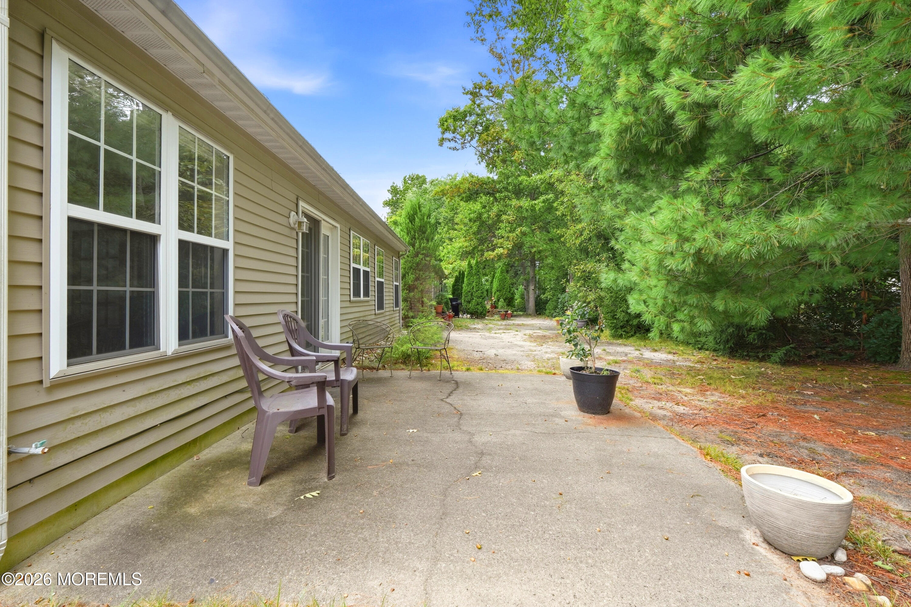 16 Angus Court Jackson NJ 08527