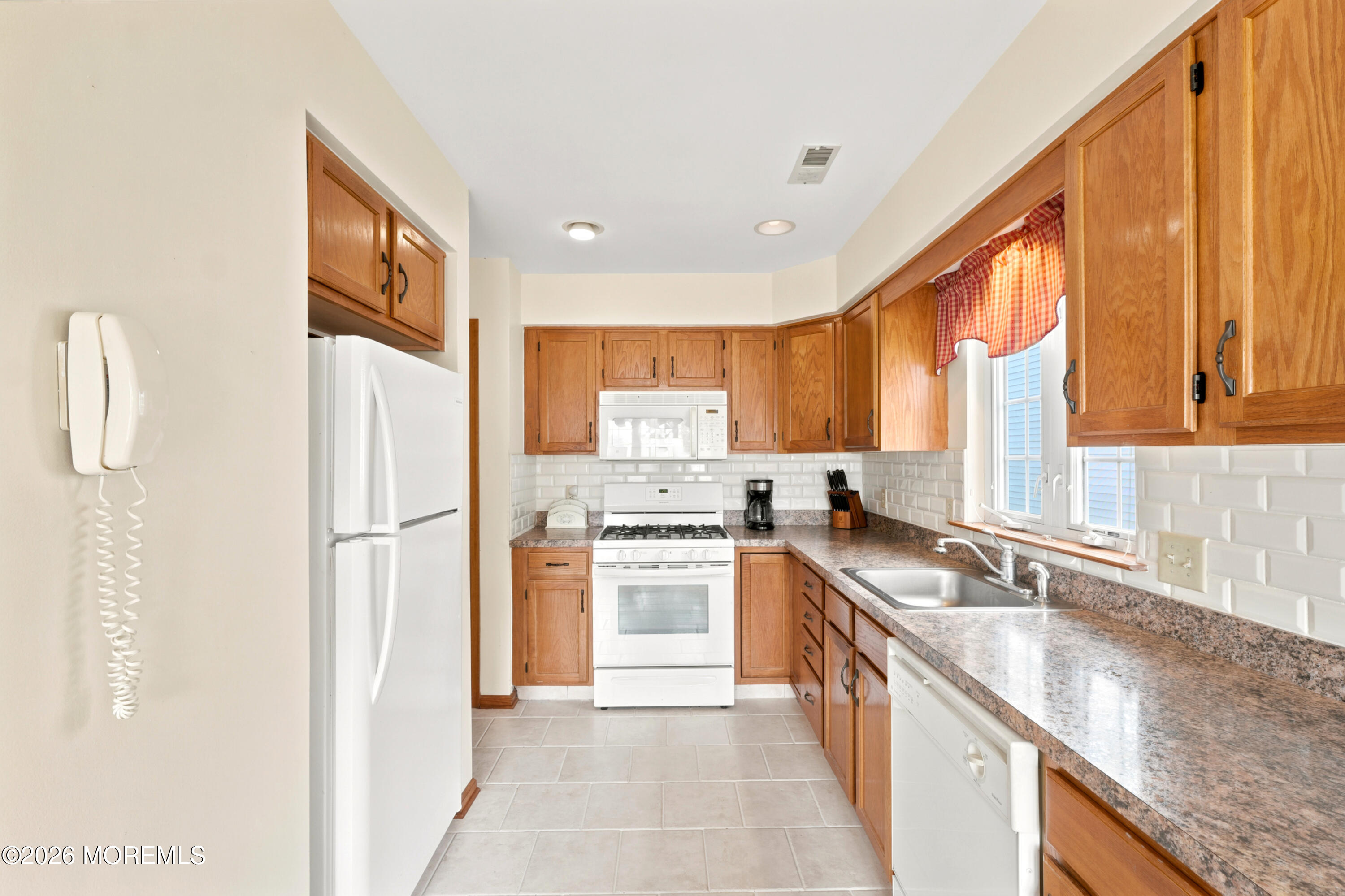 16 Angus Court Jackson NJ 08527