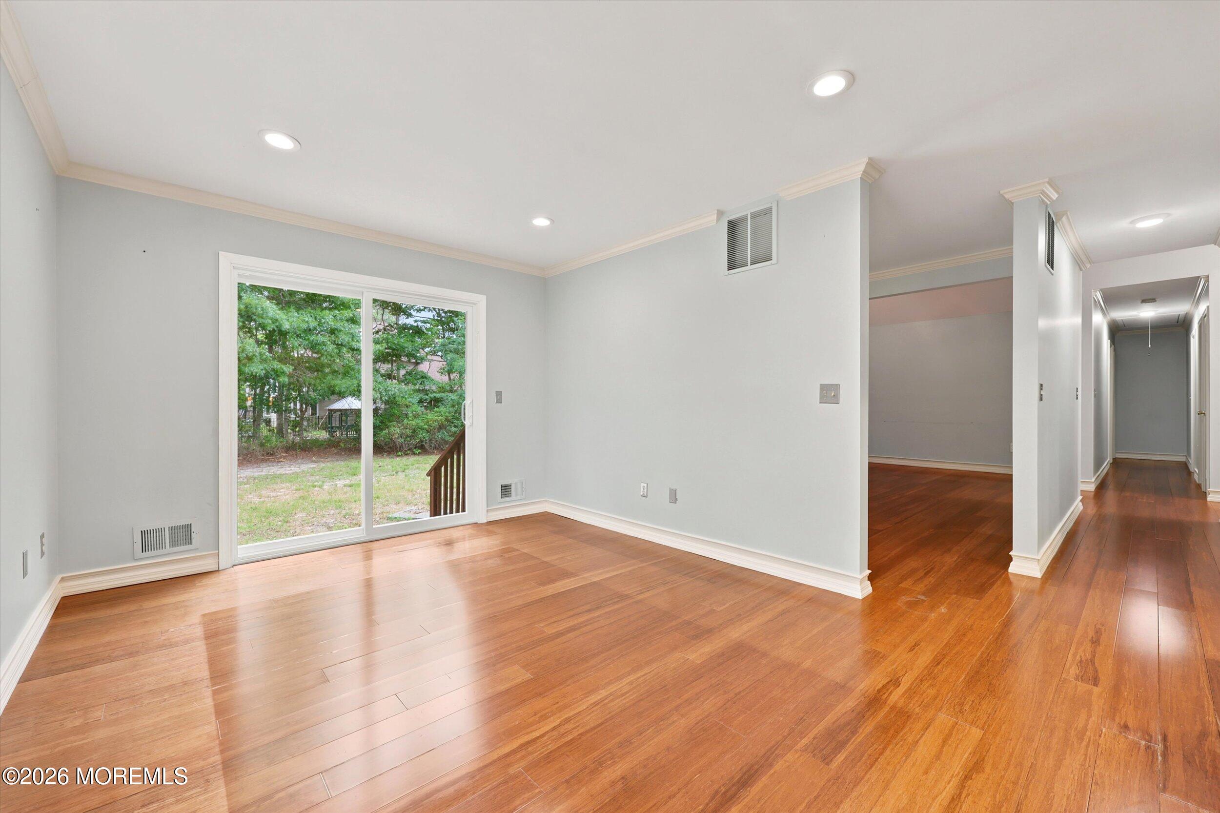 54 Sugarhill Road Manahawkin NJ 08050