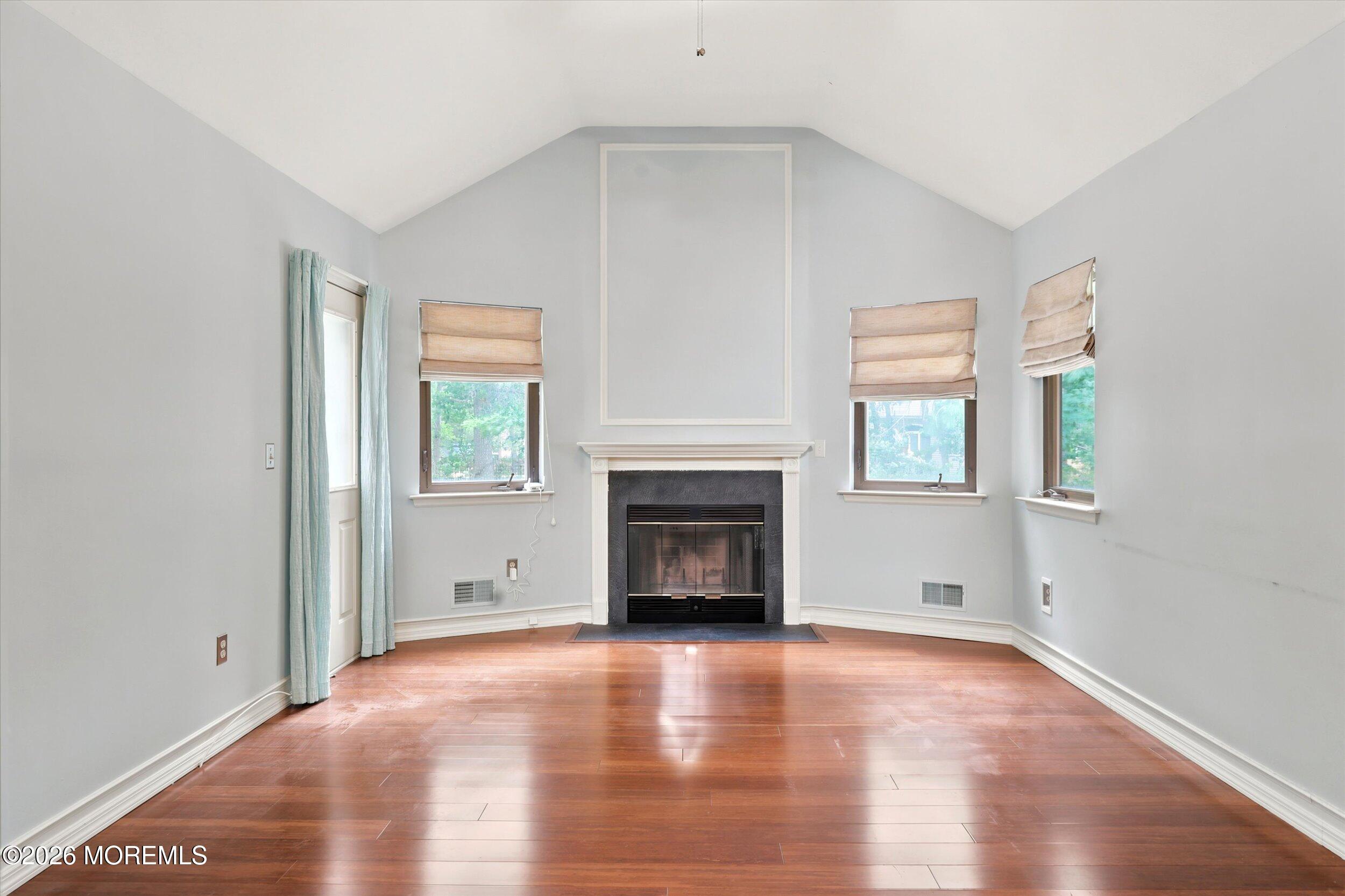 54 Sugarhill Road Manahawkin NJ 08050