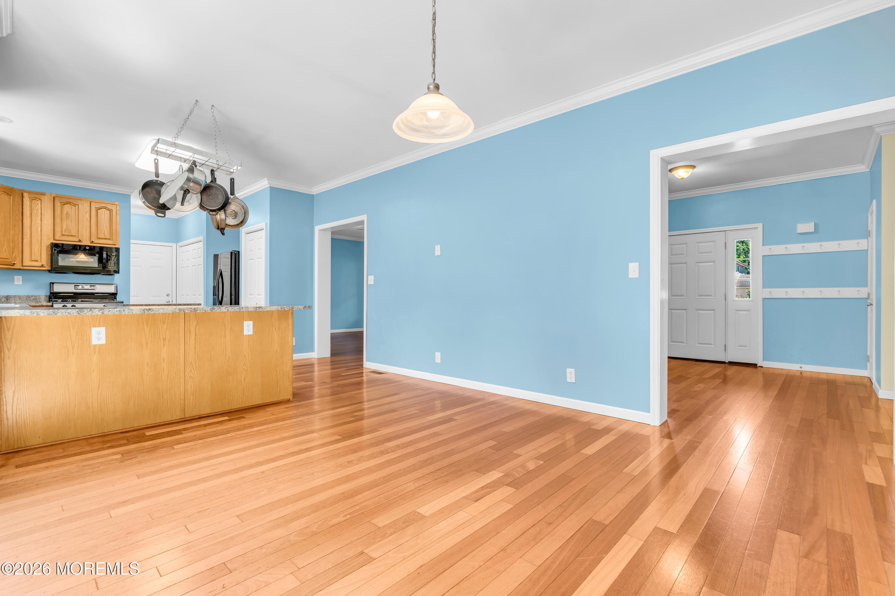563 Vanderbilt Avenue Bayville NJ 08721