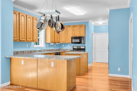 563 Vanderbilt Avenue Bayville NJ 08721