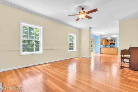 563 Vanderbilt Avenue Bayville NJ 08721