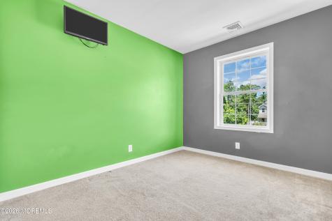 563 Vanderbilt Avenue Bayville NJ 08721