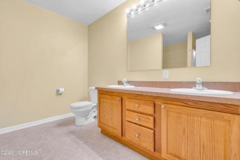 563 Vanderbilt Avenue Bayville NJ 08721