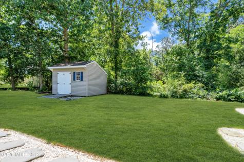 563 Vanderbilt Avenue Bayville NJ 08721