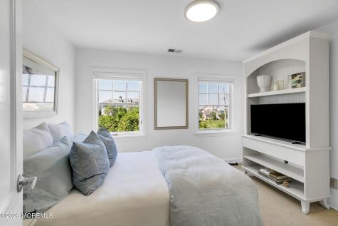 229 Comanche Drive Oceanport NJ 07757