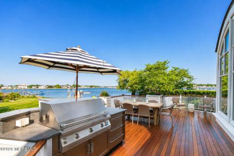 229 Comanche Drive Oceanport NJ 07757