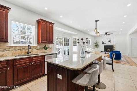893 Lakehurst Avenue Jackson NJ 08527