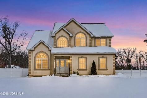 893 Lakehurst Avenue Jackson NJ 08527