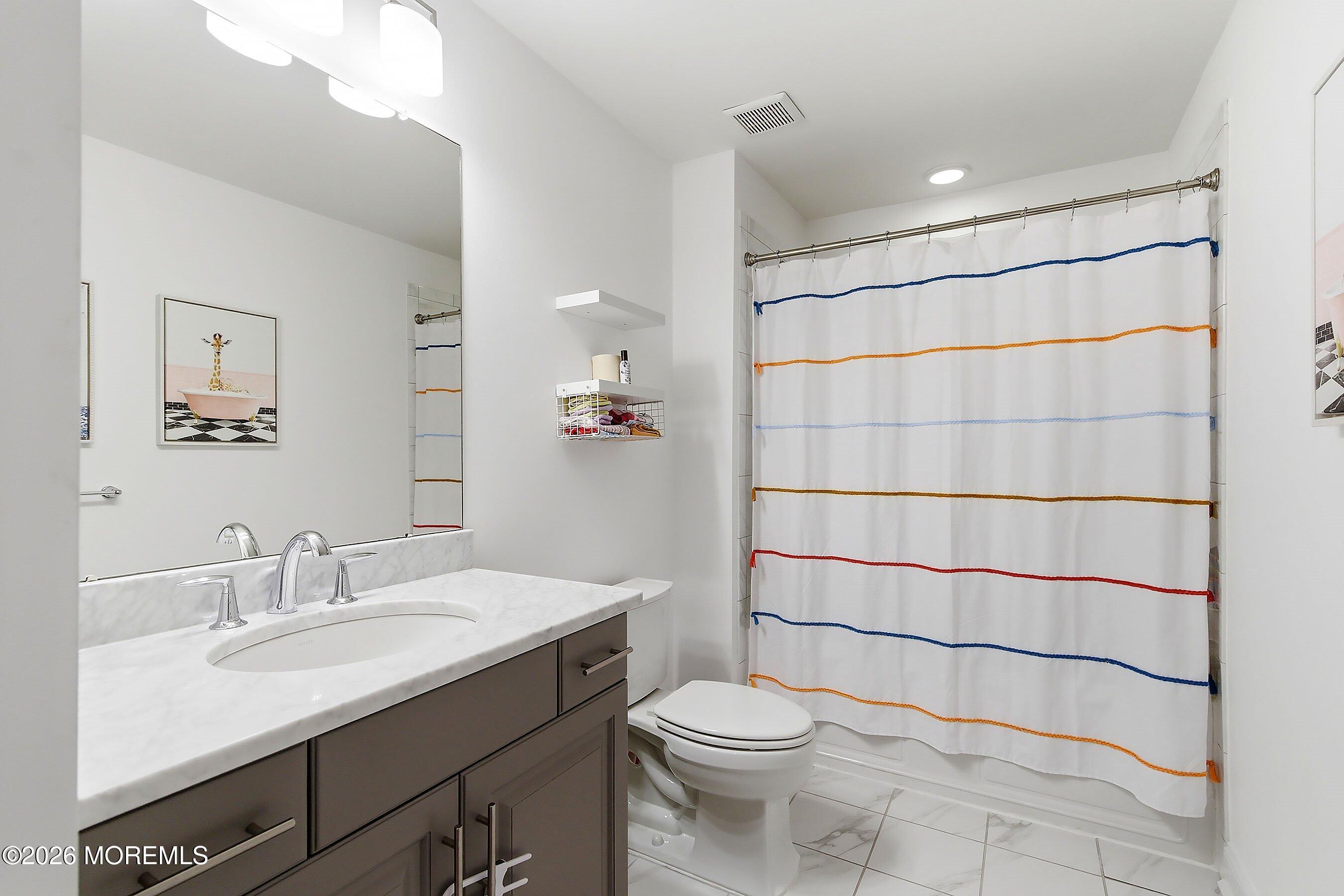 11 Rolling Meadows Court Cream Ridge NJ 08514