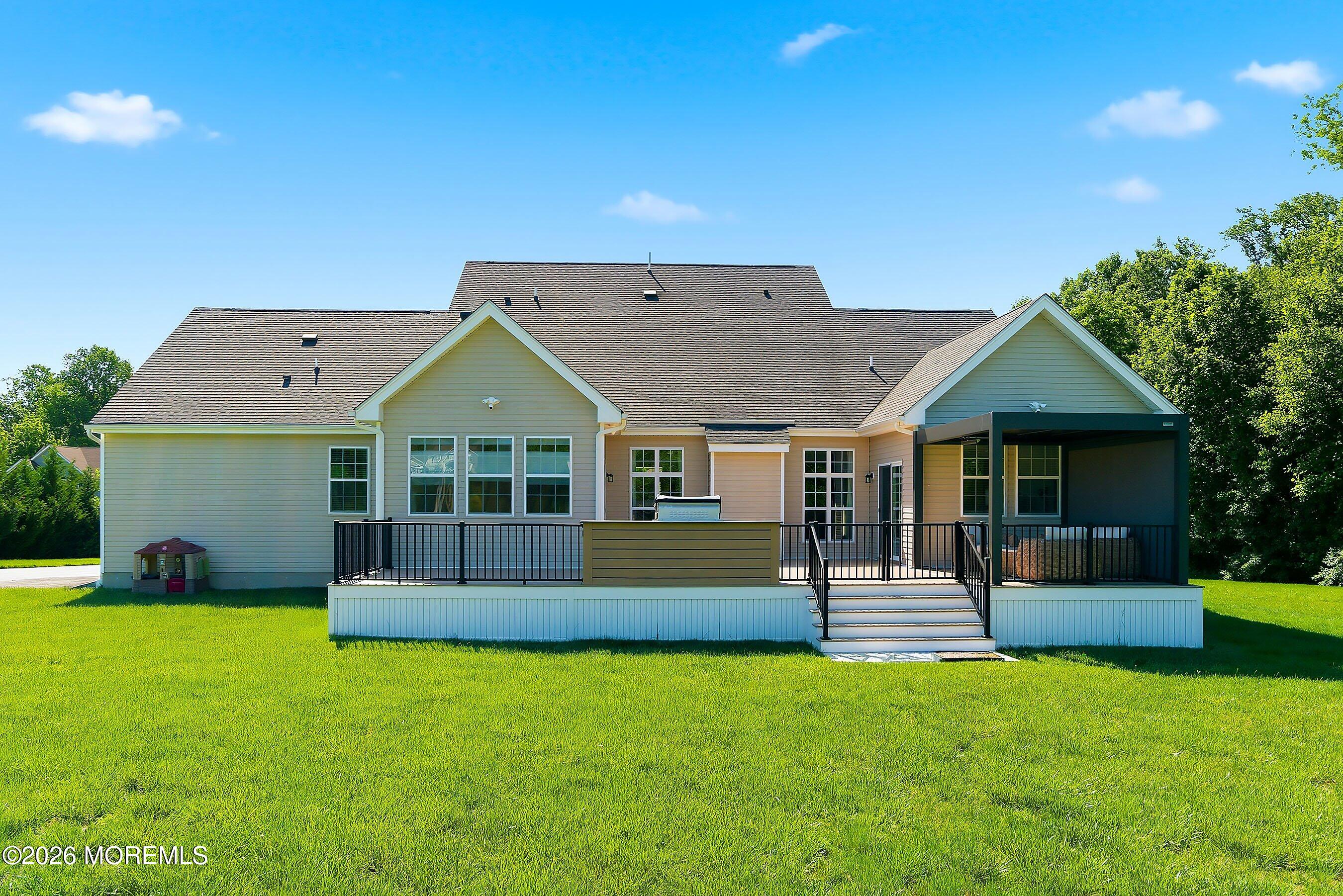11 Rolling Meadows Court Cream Ridge NJ 08514