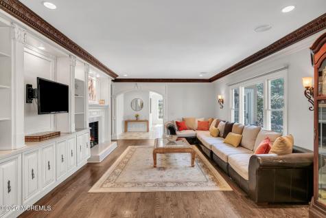 26 Orchard Lane Colts Neck NJ 07722