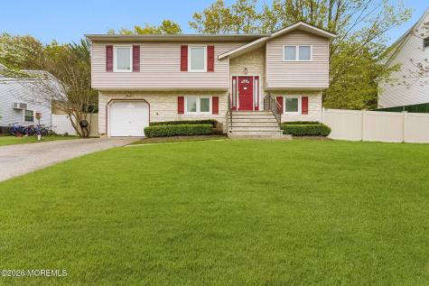 869 Hearthstone Drive Lakewood NJ 08701