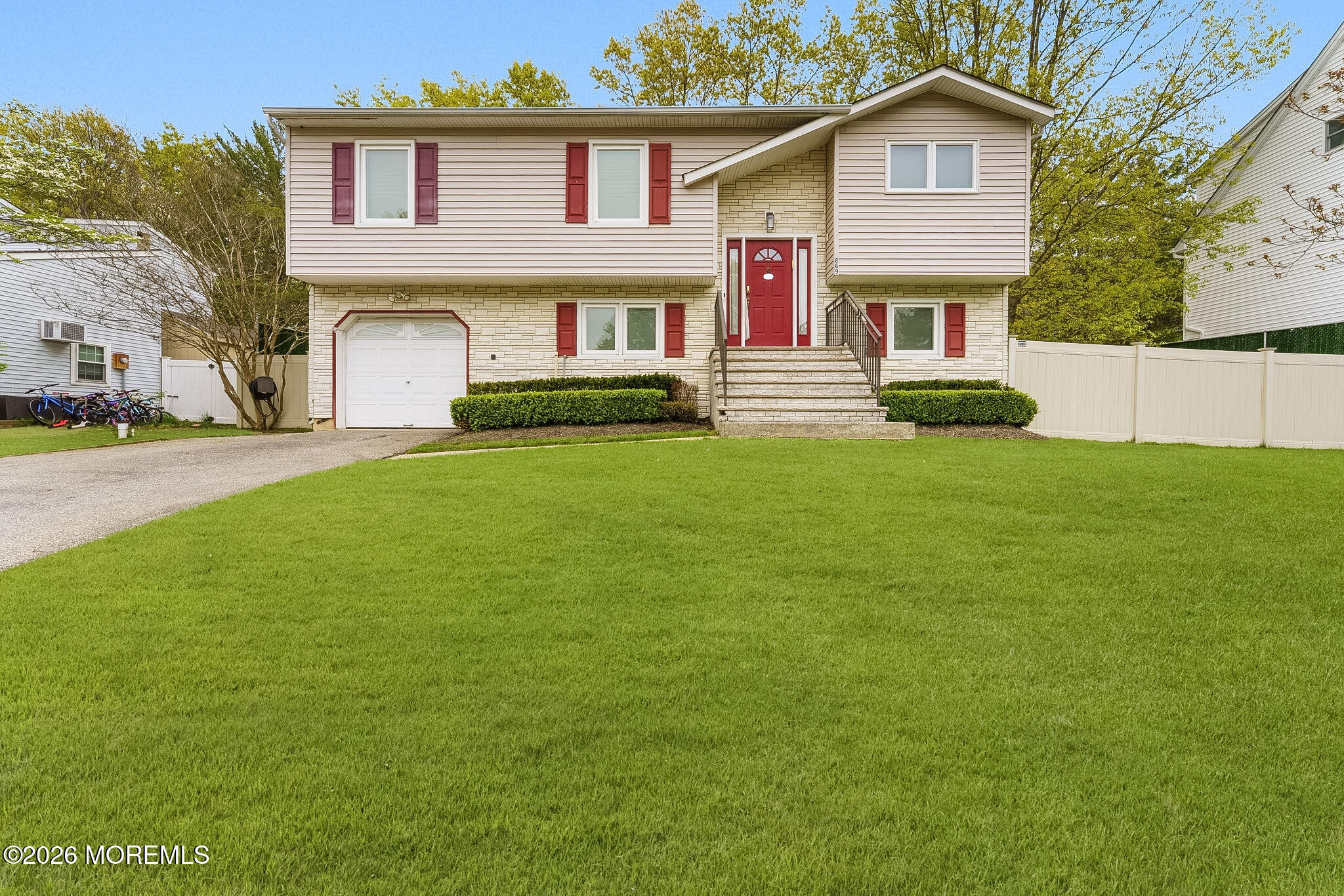 869 Hearthstone Drive Lakewood NJ 08701