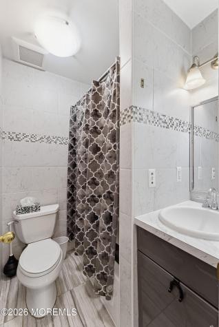 869 Hearthstone Drive Lakewood NJ 08701