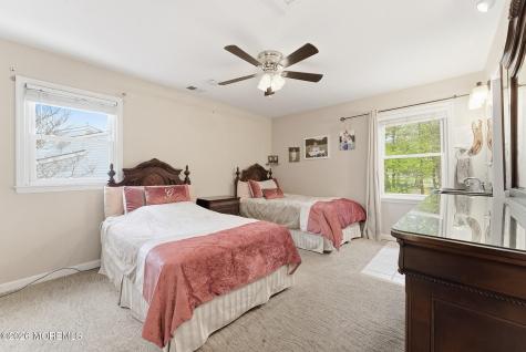 869 Hearthstone Drive Lakewood NJ 08701