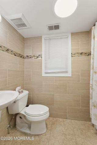 869 Hearthstone Drive Lakewood NJ 08701