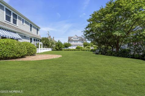 634-640 East Avenue Bay Head NJ 08742