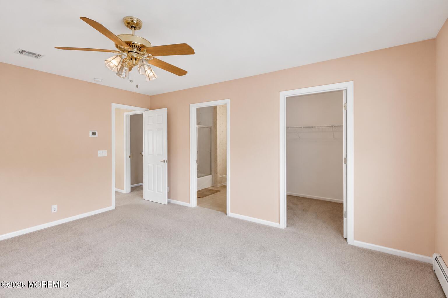 52 Skyline Drive Lakewood NJ 08701