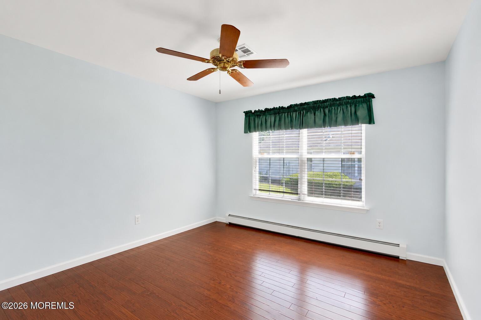 52 Skyline Drive Lakewood NJ 08701