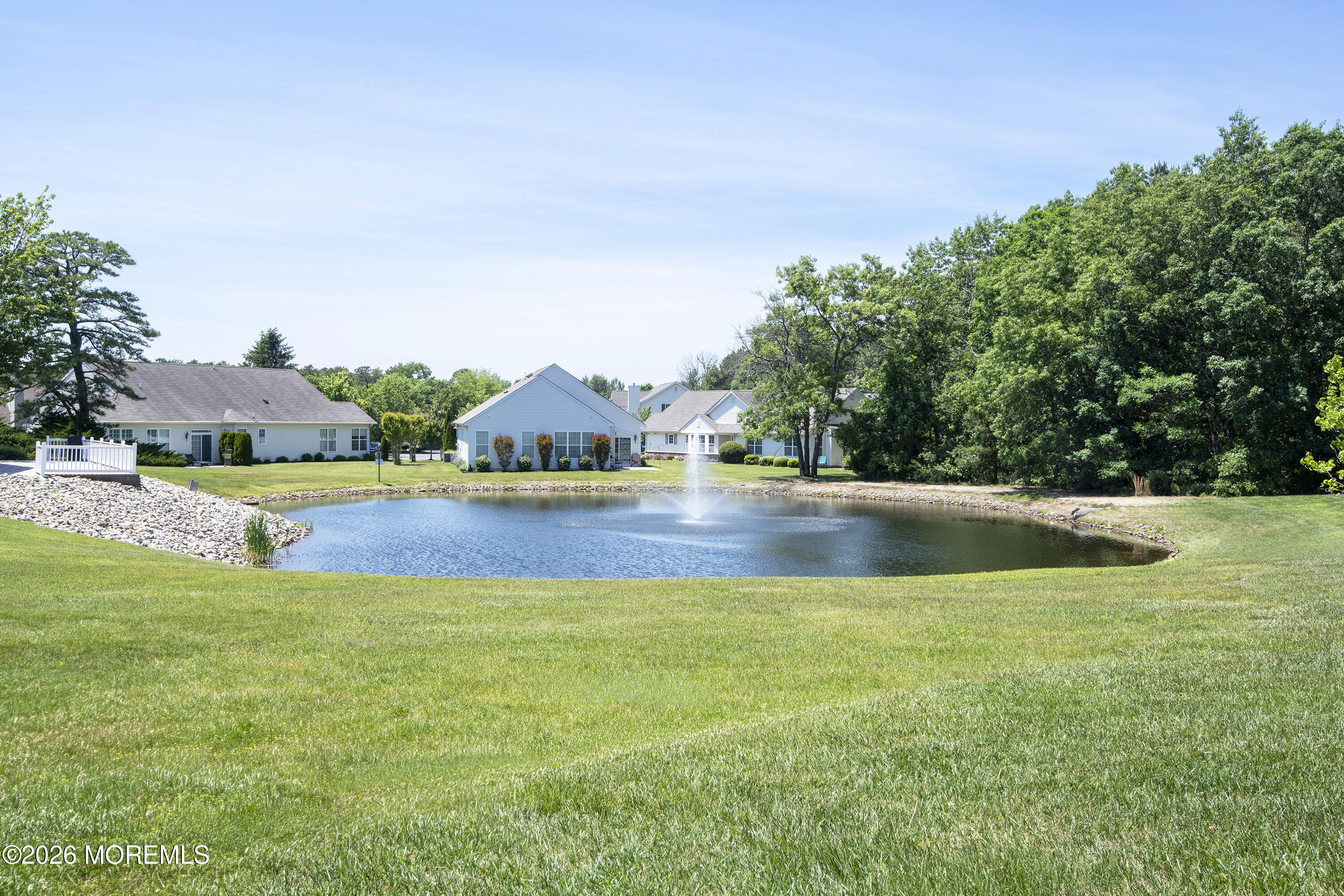 52 Skyline Drive Lakewood NJ 08701