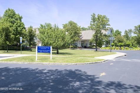 52 Skyline Drive Lakewood NJ 08701