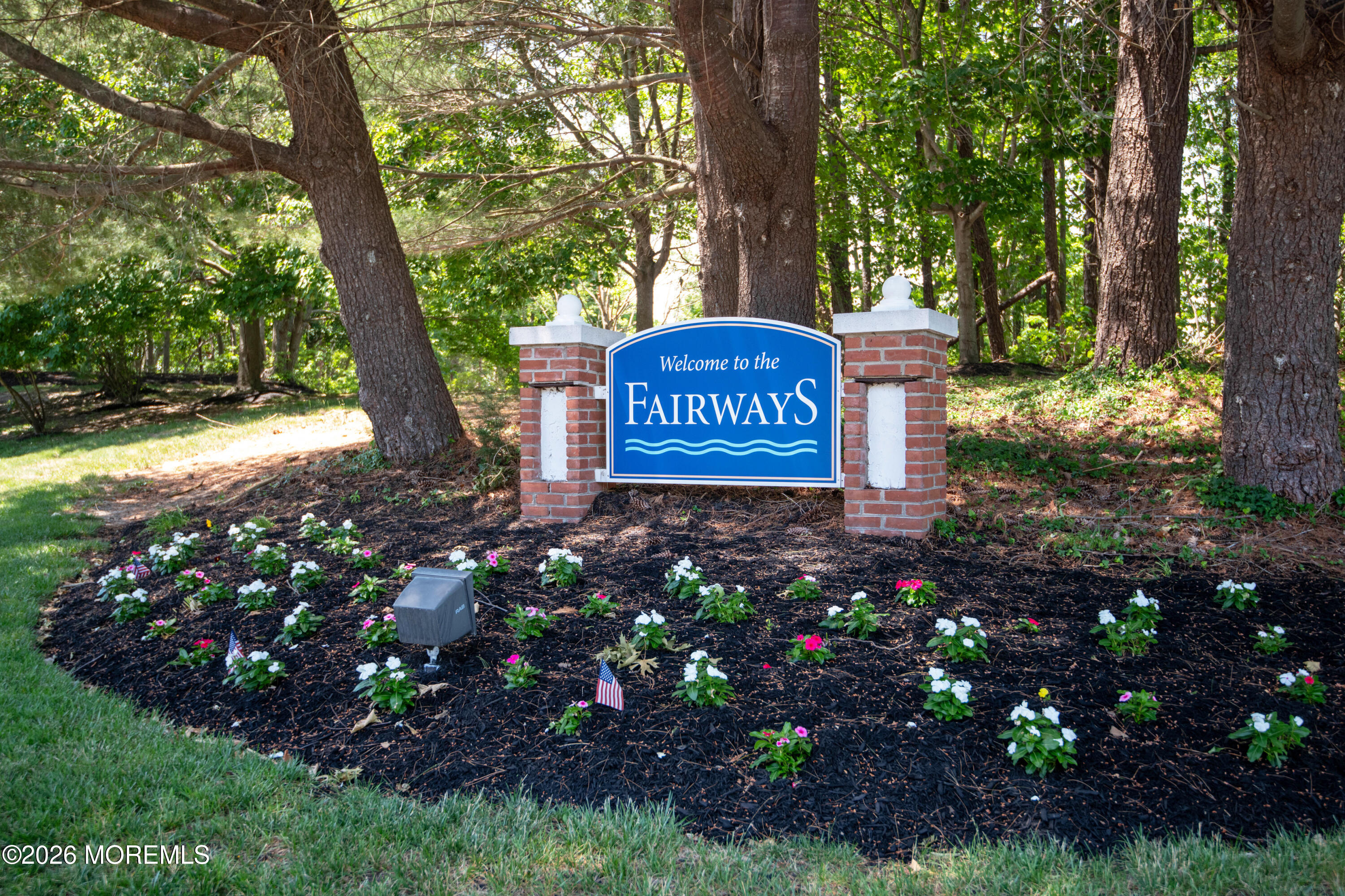 52 Skyline Drive Lakewood NJ 08701