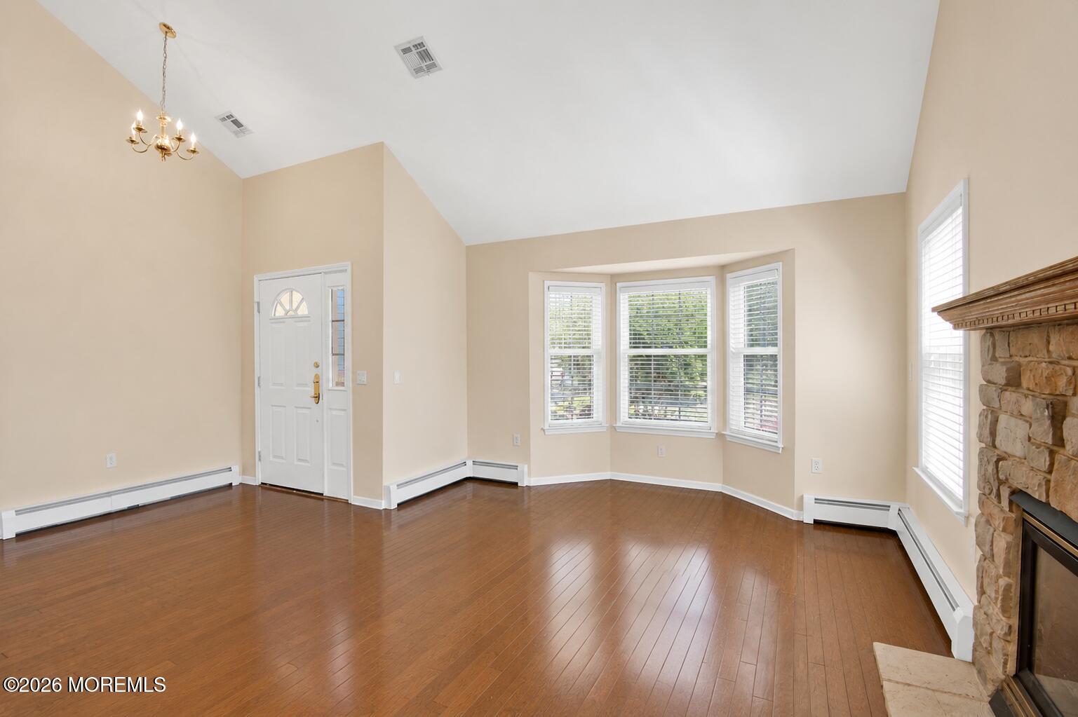 52 Skyline Drive Lakewood NJ 08701