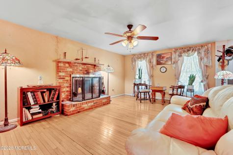 40 Birch Drive Freehold NJ 07728