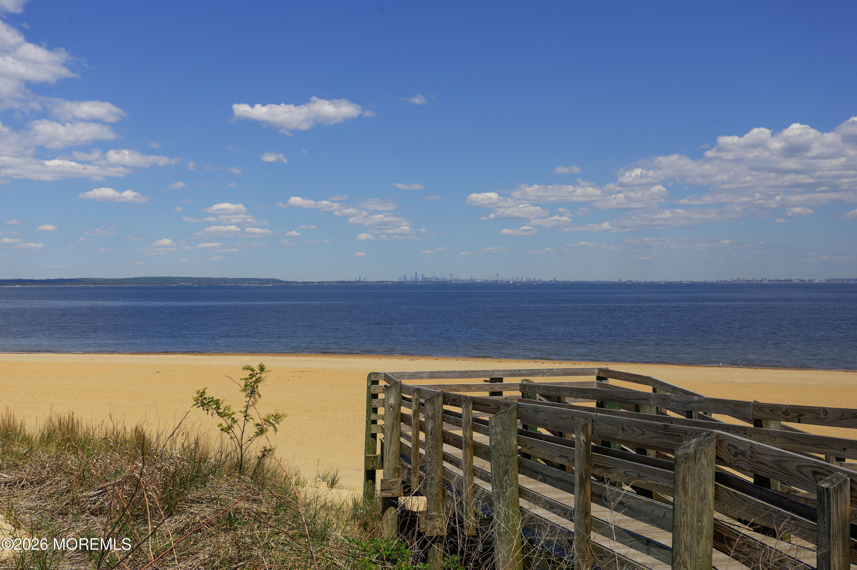 9 Woodland Avenue Keansburg NJ 07734