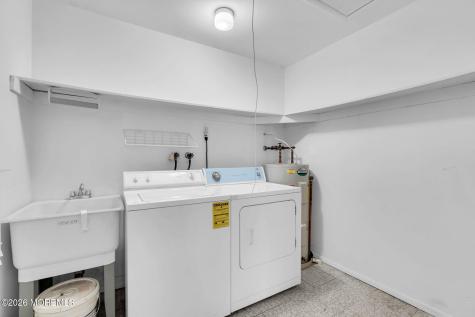 26 B Moccasin Drive Whiting NJ 08759