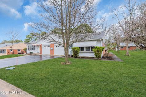 26 B Moccasin Drive Whiting NJ 08759