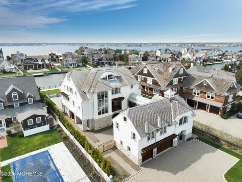 940 Barnegat Lane Mantoloking NJ 08738