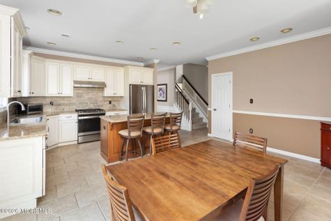 16 Heritage Drive Allentown NJ 08501