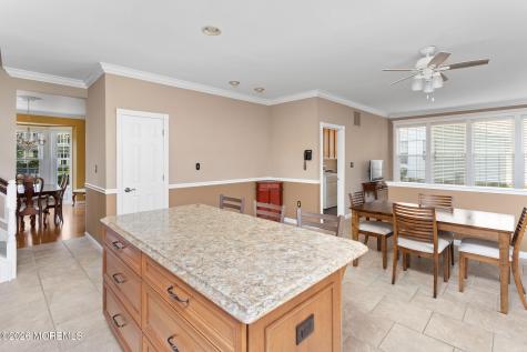 16 Heritage Drive Allentown NJ 08501