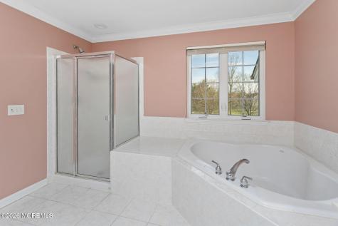 16 Heritage Drive Allentown NJ 08501